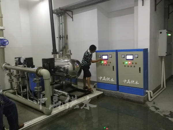 長沙無負壓成套供水設備.jpg 長沙無負壓成套供水設備.jpg