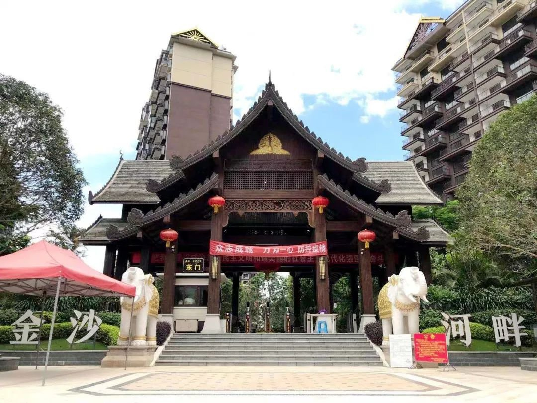 西雙版納勐?？h龍港金沙河畔箱式無負壓供水設備改造