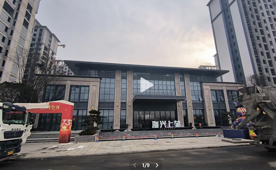 南陽鄧州市海興上苑配套二用一備的自來水恒壓供水設備+96噸不銹鋼生活水箱